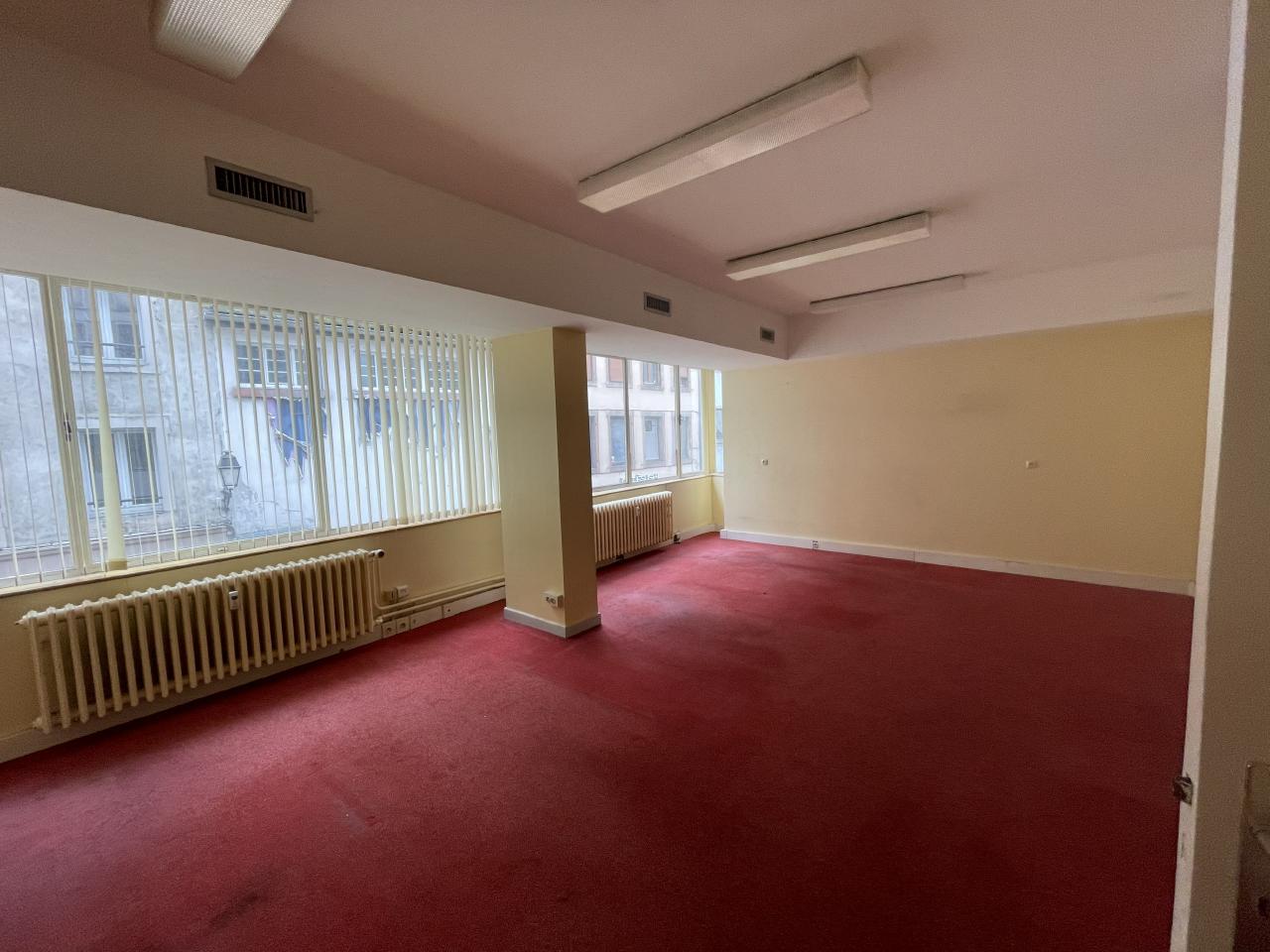 Bureau Strasbourg 250m² Location bureau Strasbourg Bas-Rhin OLBUR2119823 1